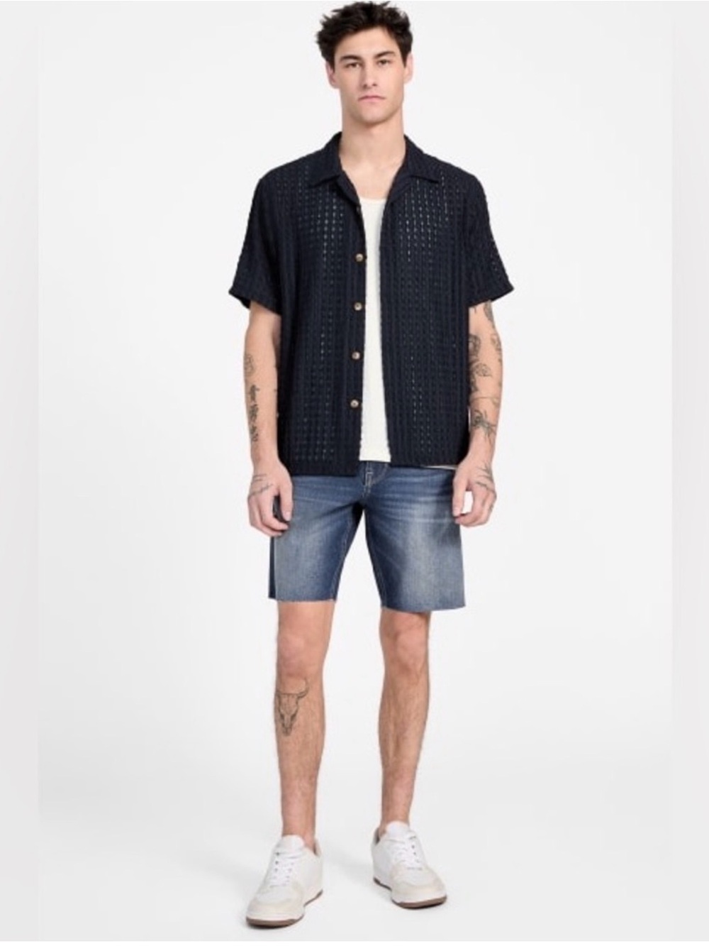 GUESS Men's Indigo Washed Denim Jean Shorts - Picture 4 of 10